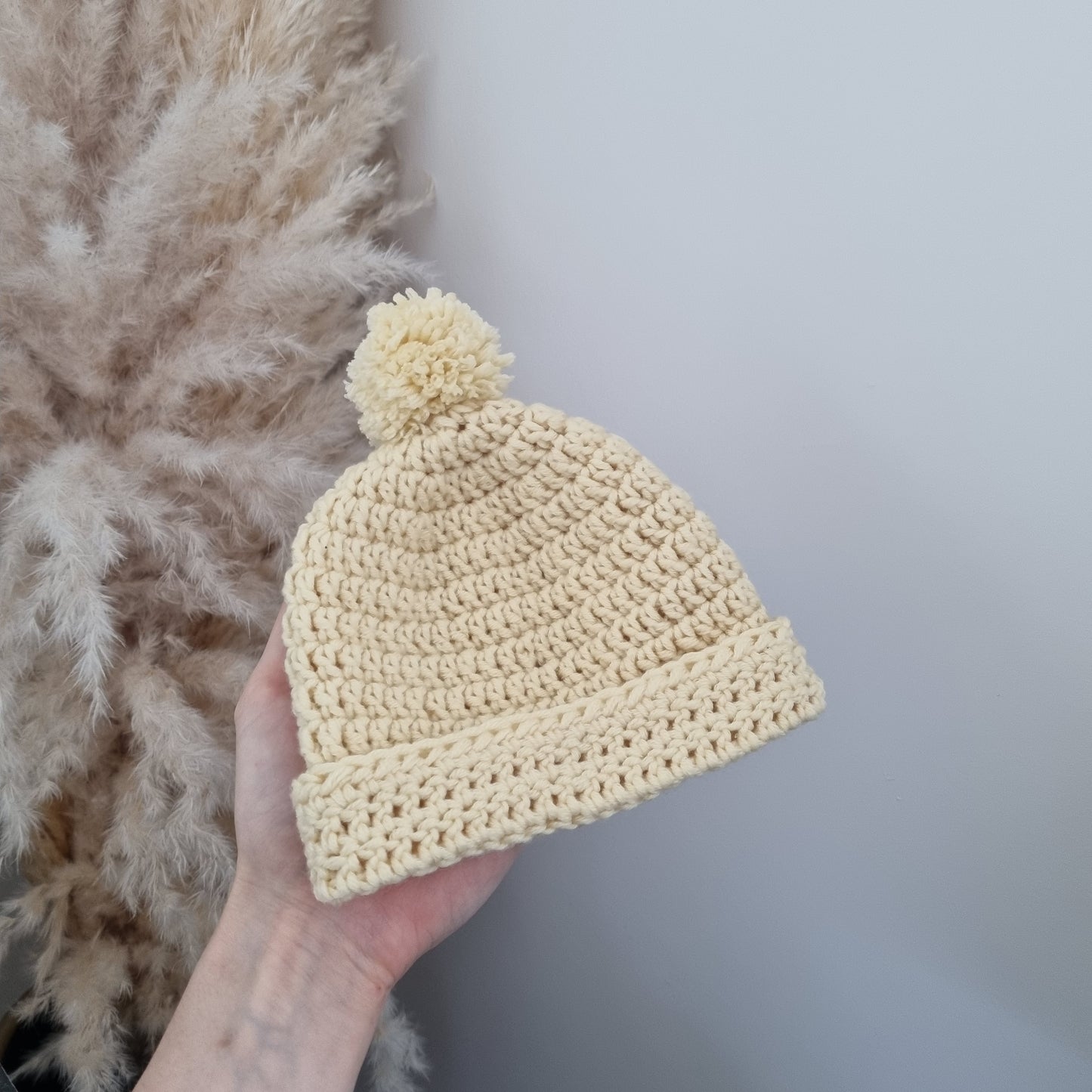 Merino wool hat & booties (Custard)