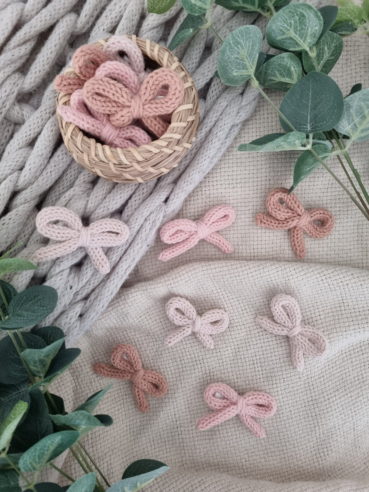 Handmade crochet hair clip - Bow 🎀