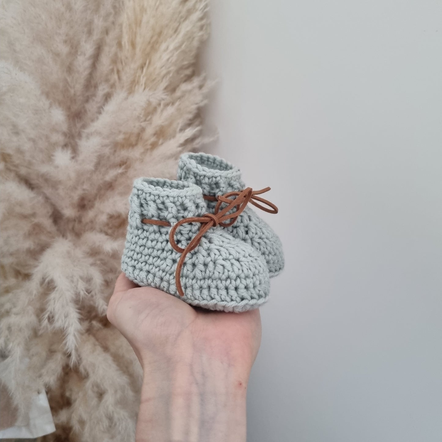 Merino wool baby booties - 6 Colours