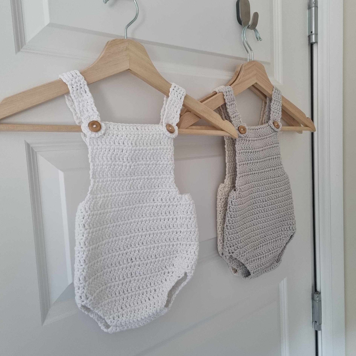 Organic cotton baby romper - 4 Colours