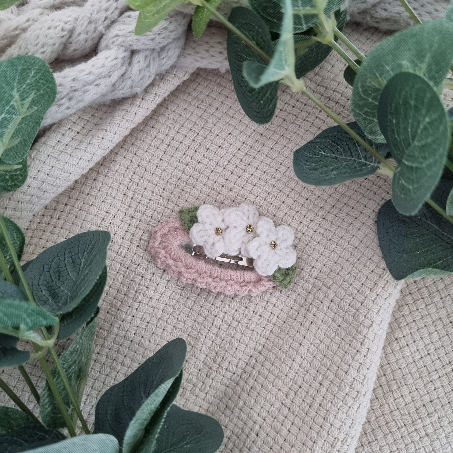 Handmade crochet hair clip - Flowers 🌸