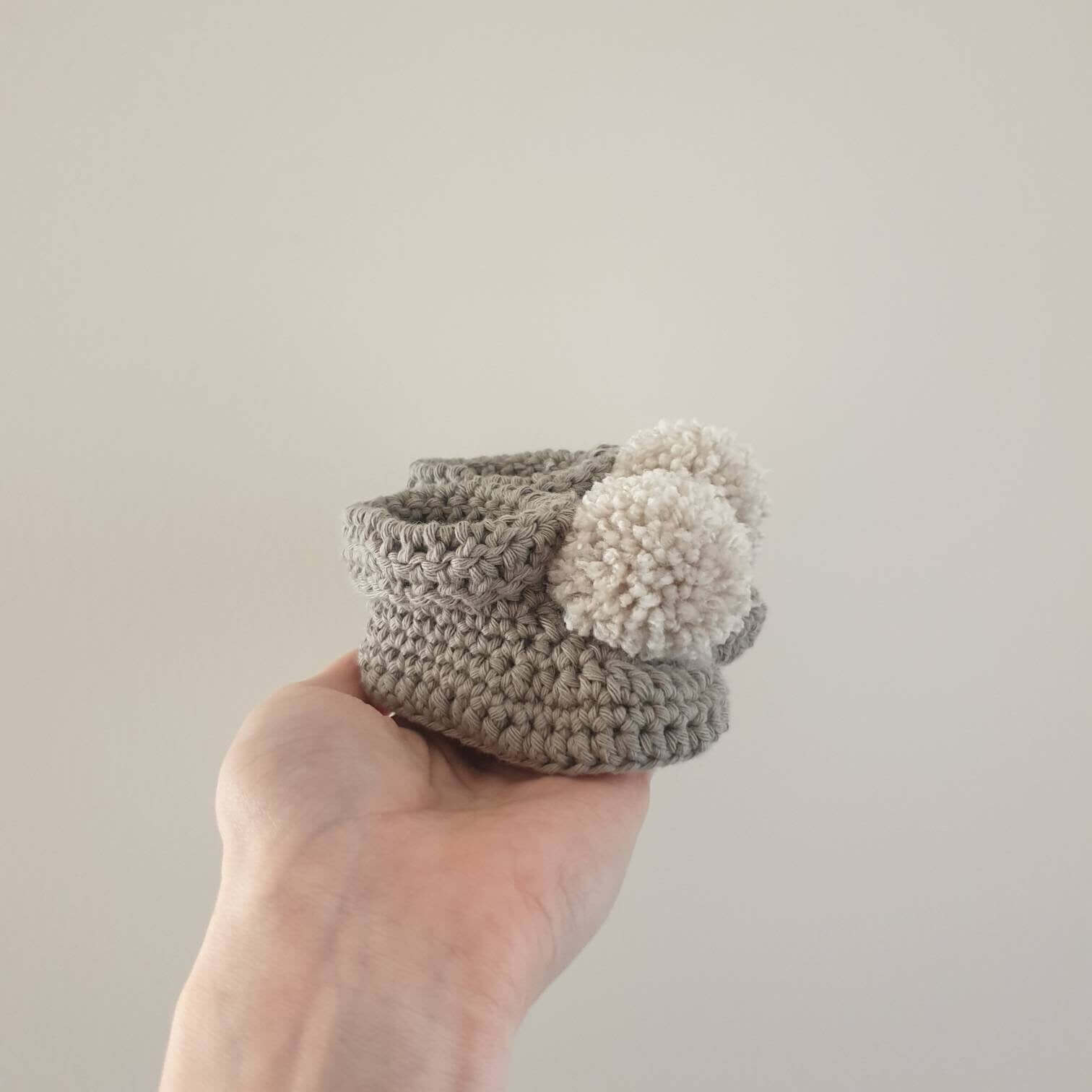 Handmade cotton baby pom pom booties in mouse grey